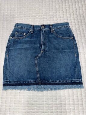 RAG & BONE - Classic Blue Denim Skirt with fringed bottom - Size 28